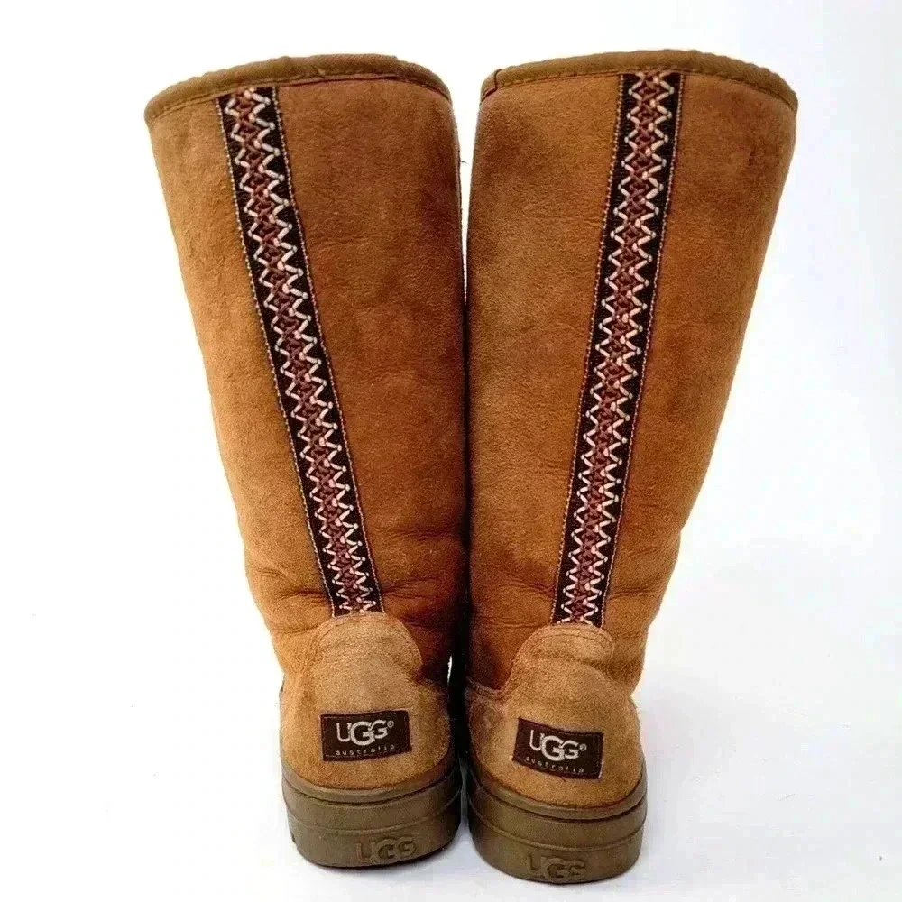 UGG Australia Sand Ulta Boots - 9 - Picture 2 of 11
